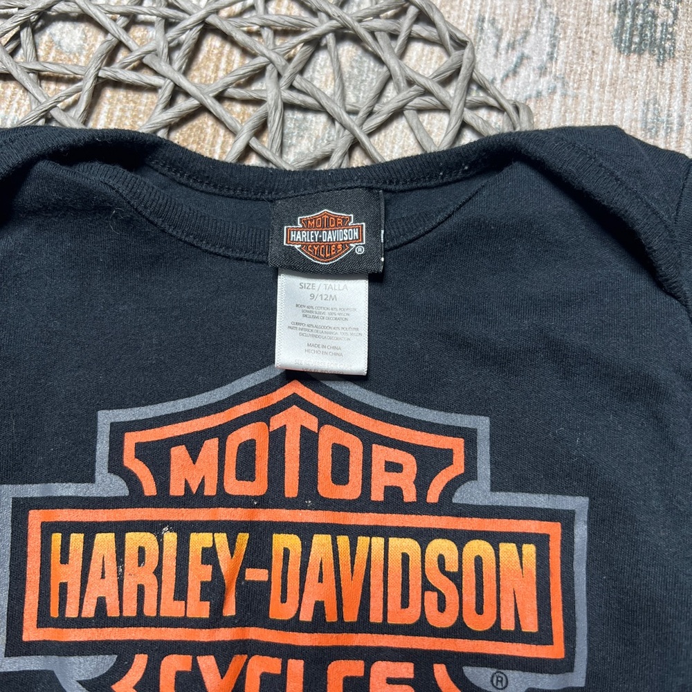 Harley-Davidson Black and Tan Graphic bodysuit - Picture 2 of 4
